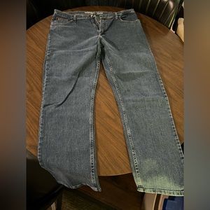 Lot of two Wrangler Advanced Comfort blue jeans 38x32